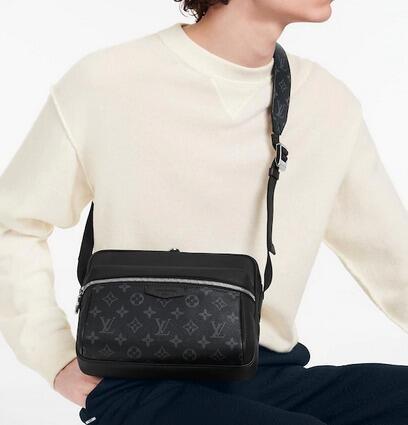 【Louis Vuitton】アウトドア・メッセンジャー PM Ref:M30233